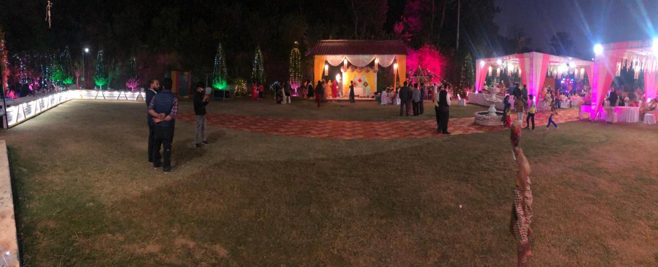 Nakshatra Resort Kunihar Buitenkant foto