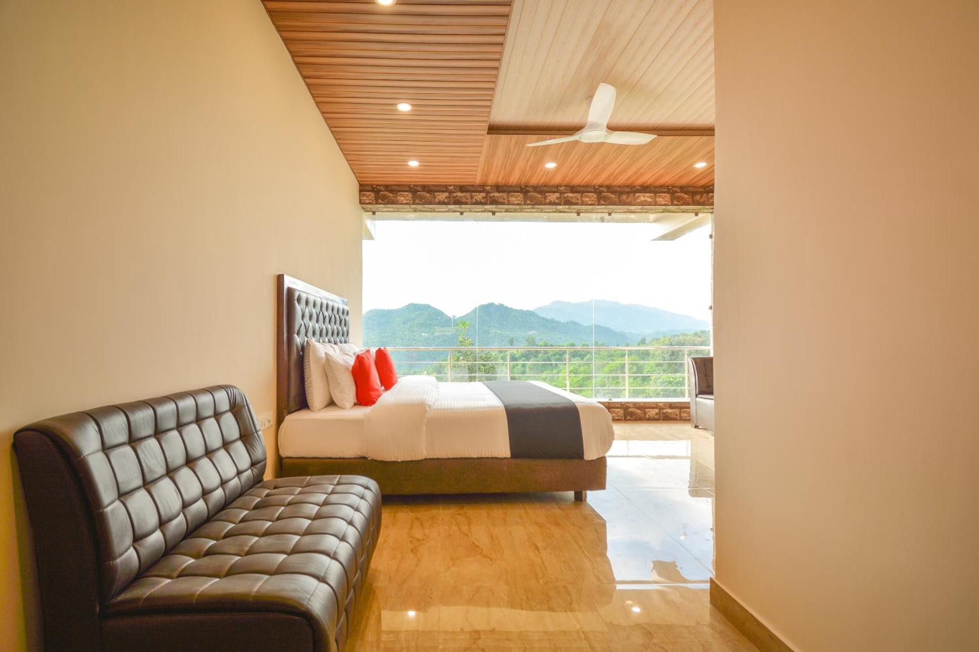 Nakshatra Resort Kunihar Buitenkant foto