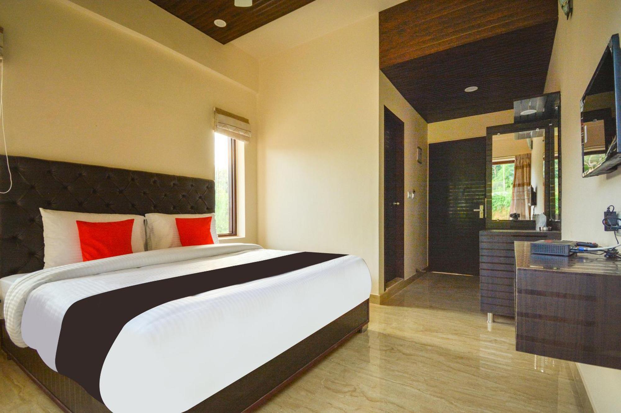 Nakshatra Resort Kunihar Buitenkant foto