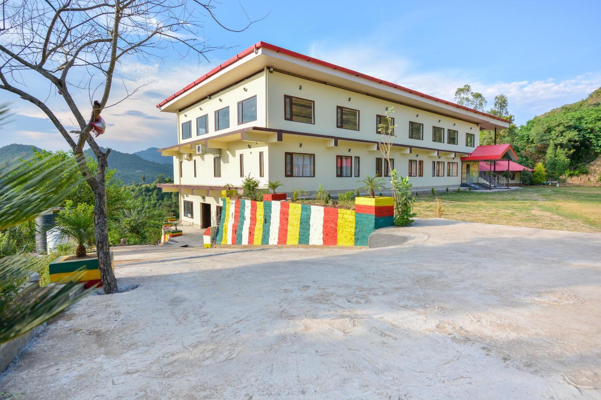 Nakshatra Resort Kunihar Buitenkant foto