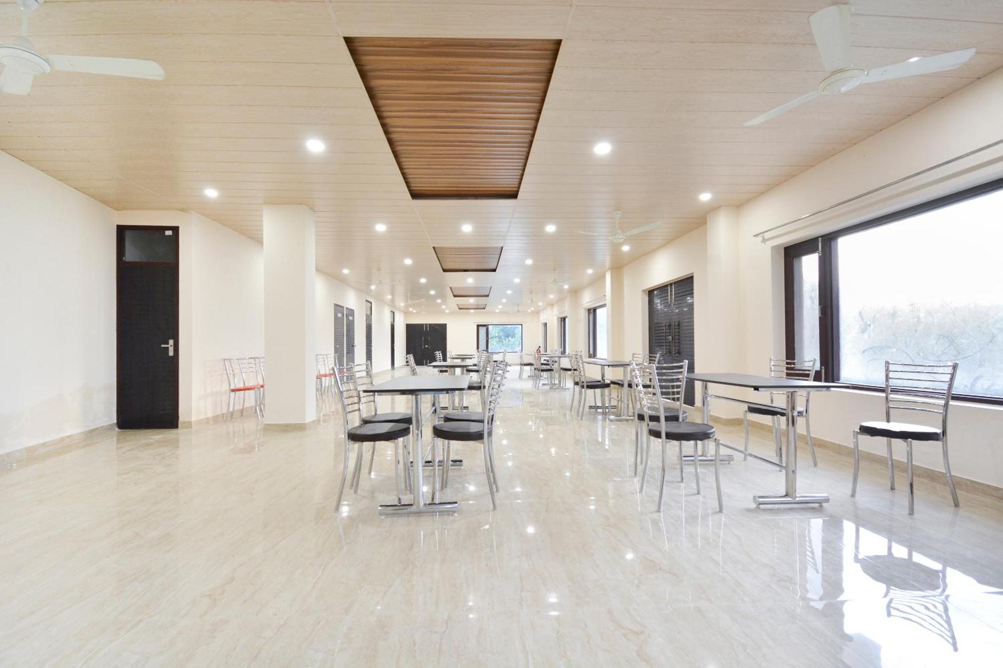 Nakshatra Resort Kunihar Buitenkant foto