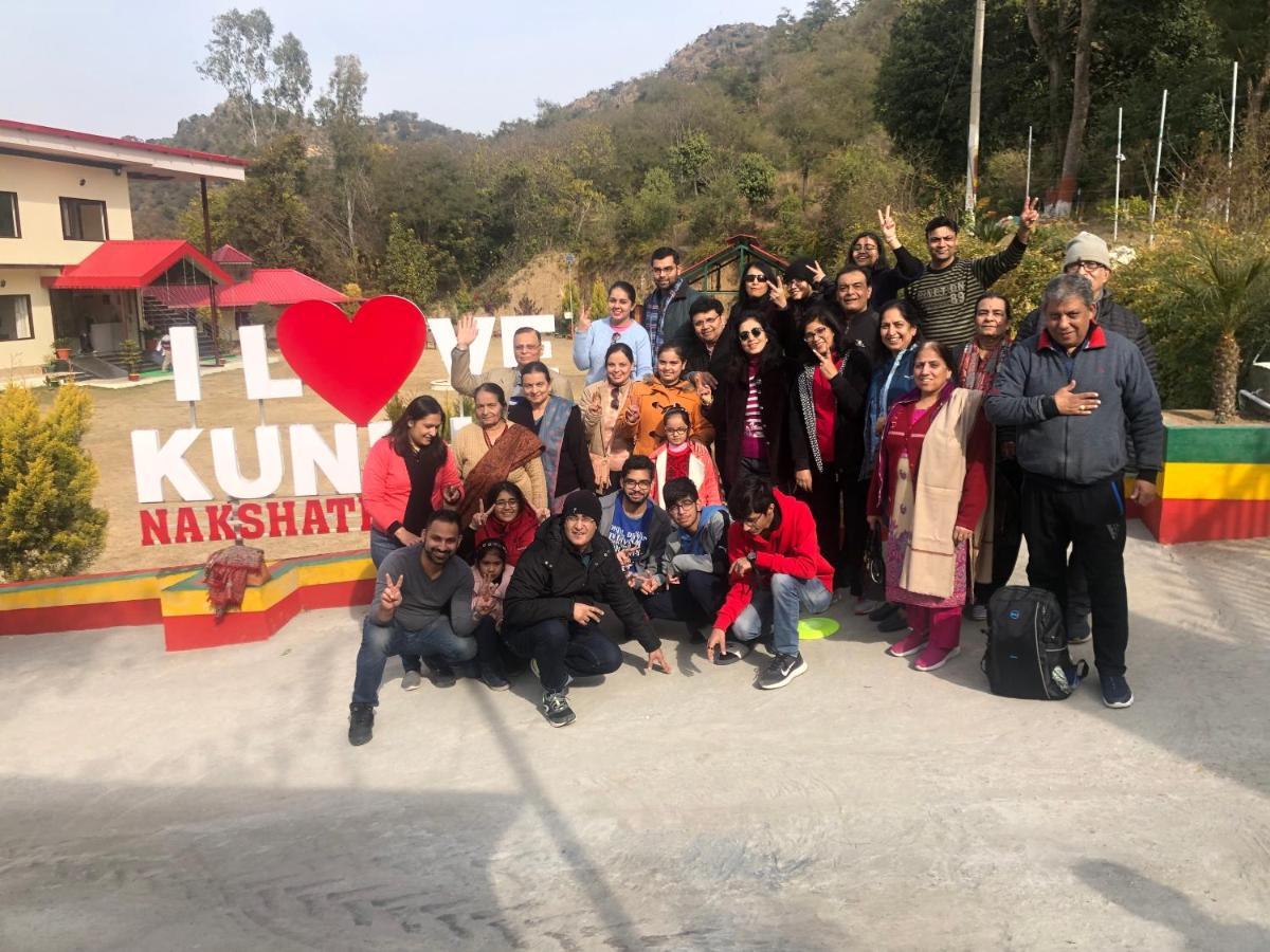 Nakshatra Resort Kunihar Buitenkant foto